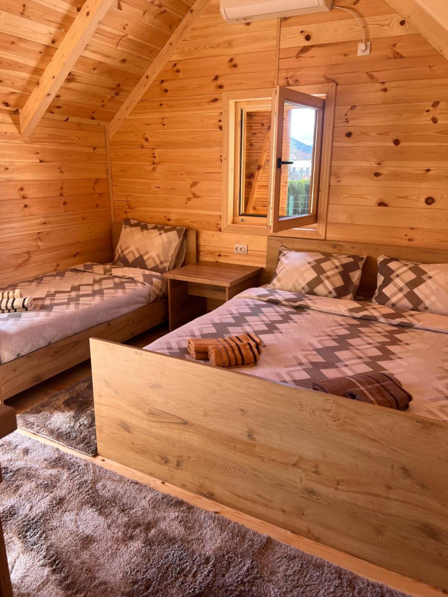 Cozy Bungallows Podgorica Eksteriør bilde