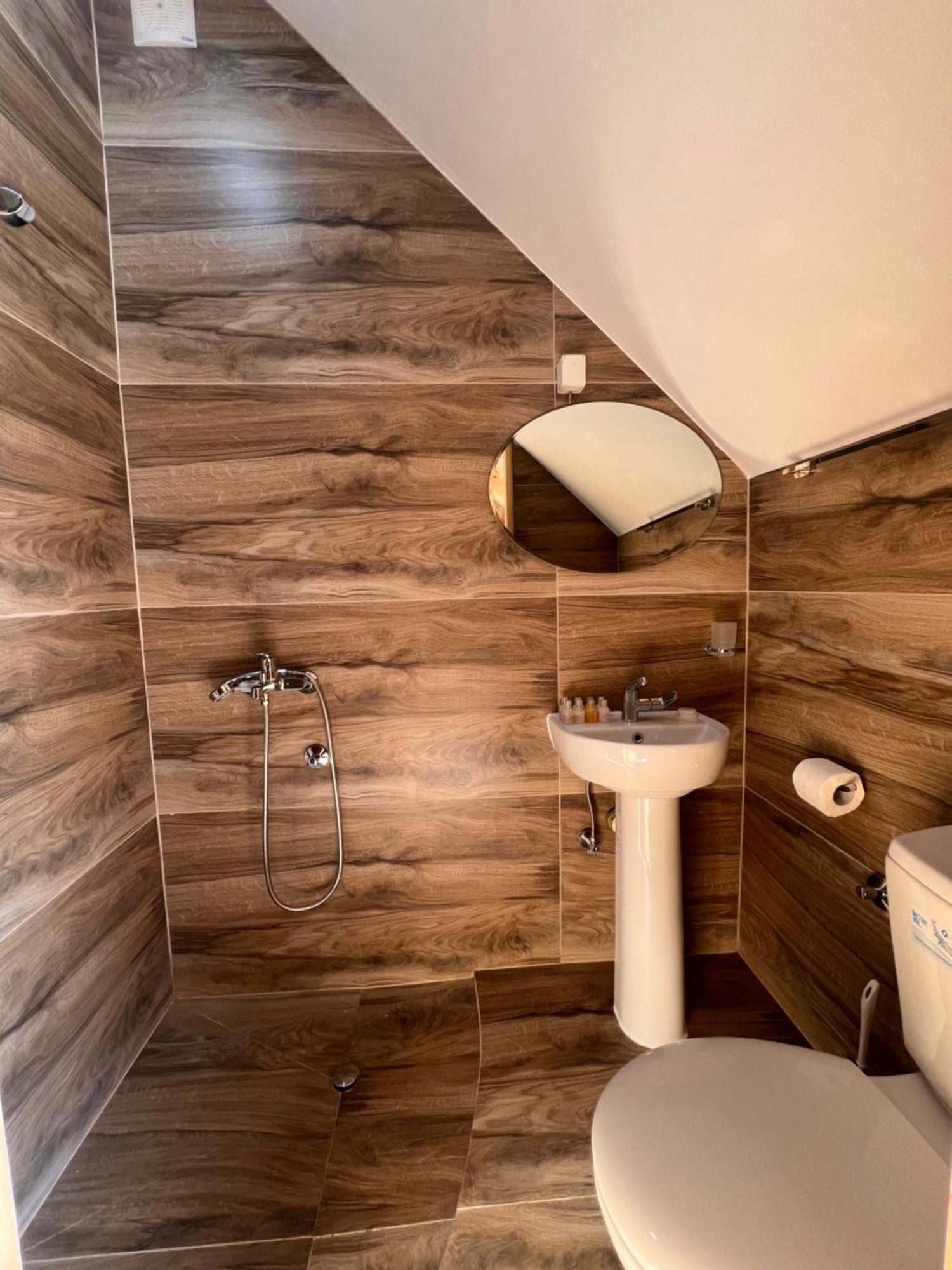 Cozy Bungallows Podgorica Eksteriør bilde