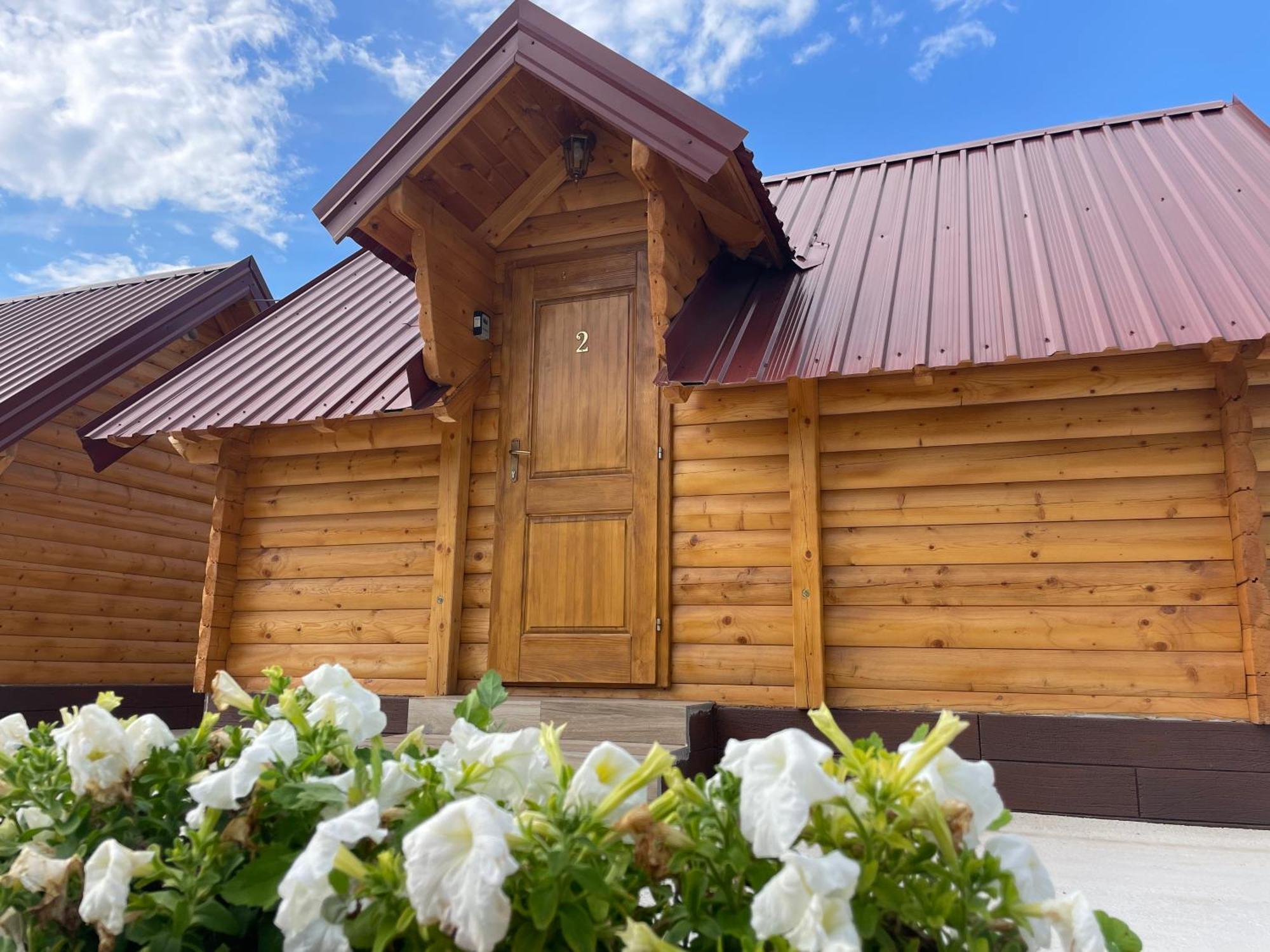 Cozy Bungallows Podgorica Eksteriør bilde