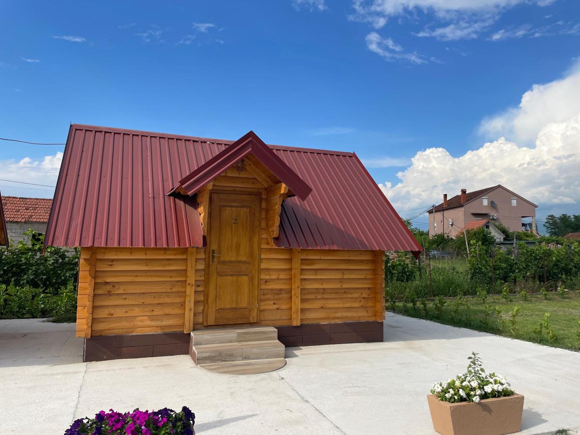 Cozy Bungallows Podgorica Eksteriør bilde